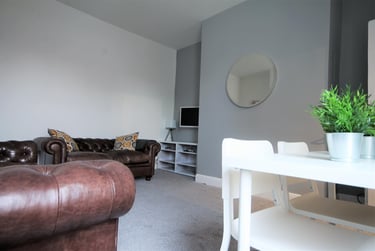 3 bed house, Claremont Road, Spital Tongues, Newcastle, NE24AN - Image 1